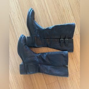Women’s black faux leather boots
